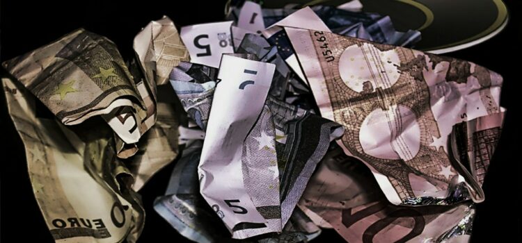 Conselho da União Europeia adota novas regras de combate ao branqueamento de capitais Conselho da União Europeia adota novas regras de combate ao branqueamento de capitais